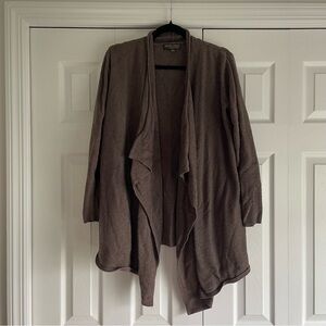 Barefoot dreams bamboo chic lite cardigan